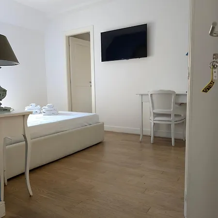 Konukevi Cosmopolitan 3*