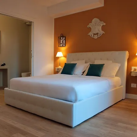 Cosmopolitan 3* Bolonya