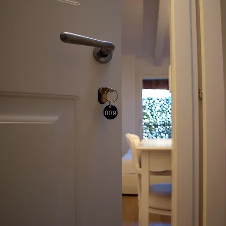 Cosmopolitan Konukevi