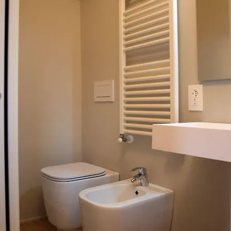 Cosmopolitan Bologne