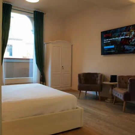 Cosmopolitan Bologne