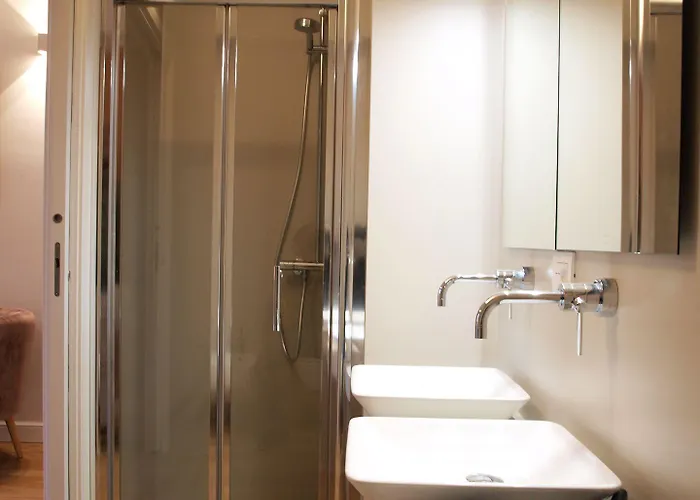 بيت ضيافة Cosmopolitan بولونيا