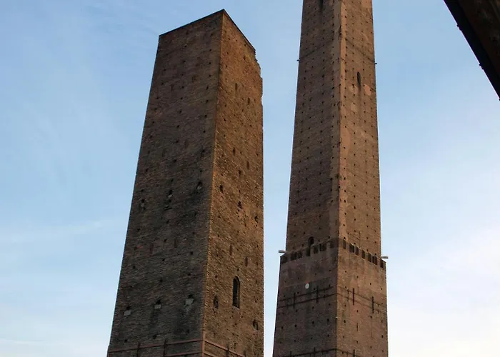 Cosmopolitan 招待所