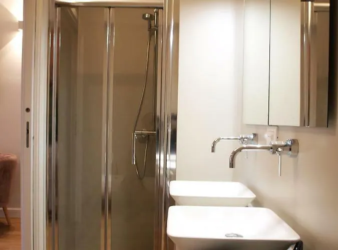 Cosmopolitan Pensionat 3*