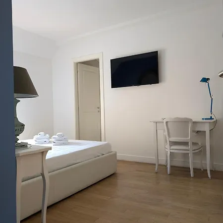 Гостевой дом Cosmopolitan 3*