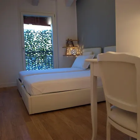 Cosmopolitan Гостевой дом