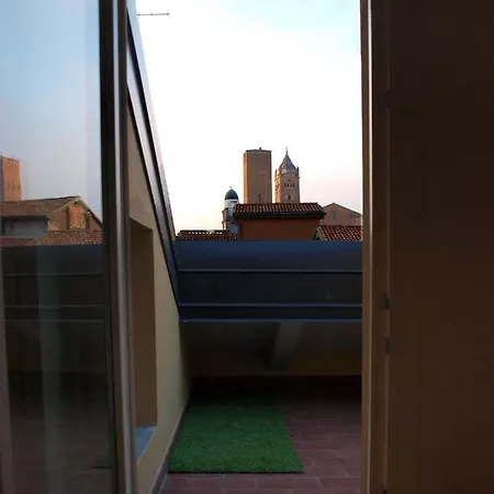 Cosmopolitan ボローニャ