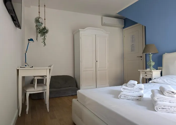 Cosmopolitan Konukevi 3*